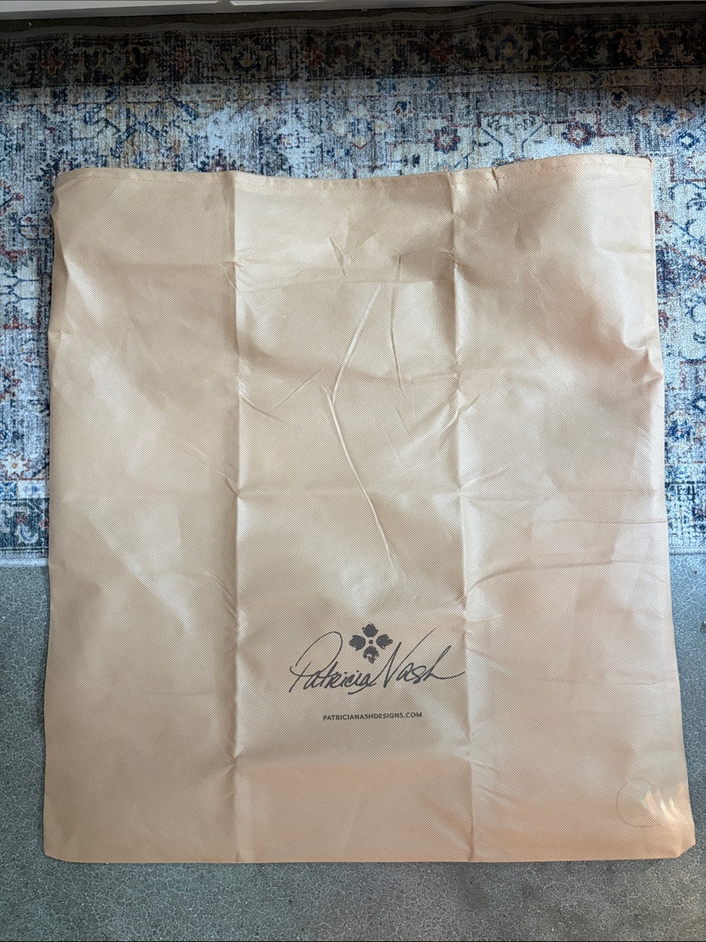 New Patricia Nash, dust bag, purse, protector, drawstring top